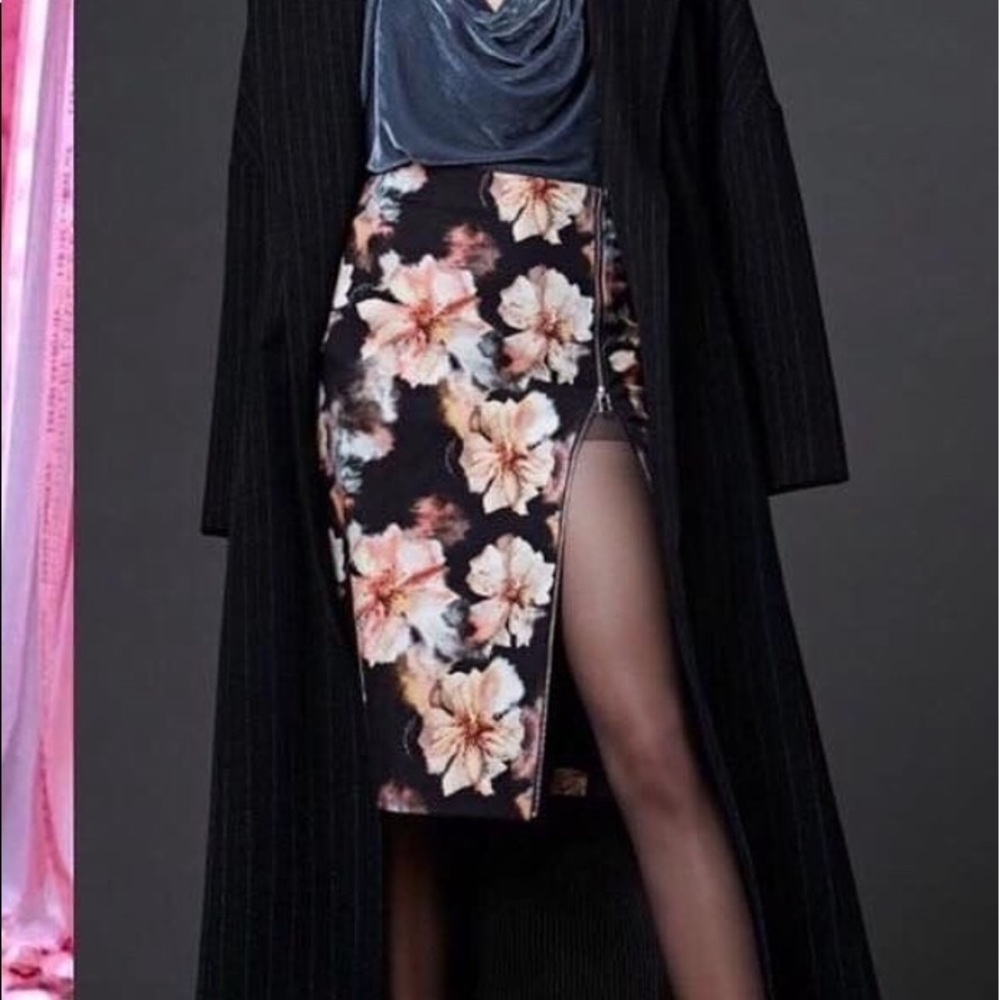 Vatanika Floral Skirt